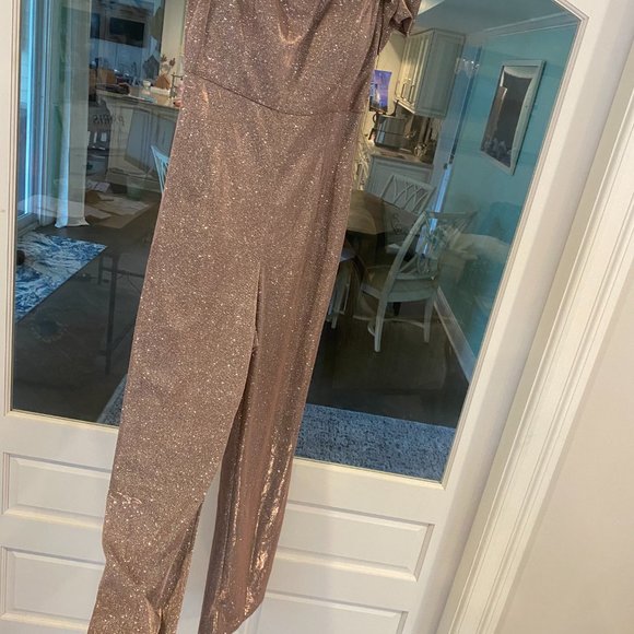 Shimmer jumpsuit - shine for New Year's Eve, Holiday and Wedding celebrations - Picture 12 of 14